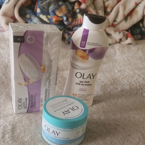 OLAY  Trio with Purple and Blue - Picture 1 of 1